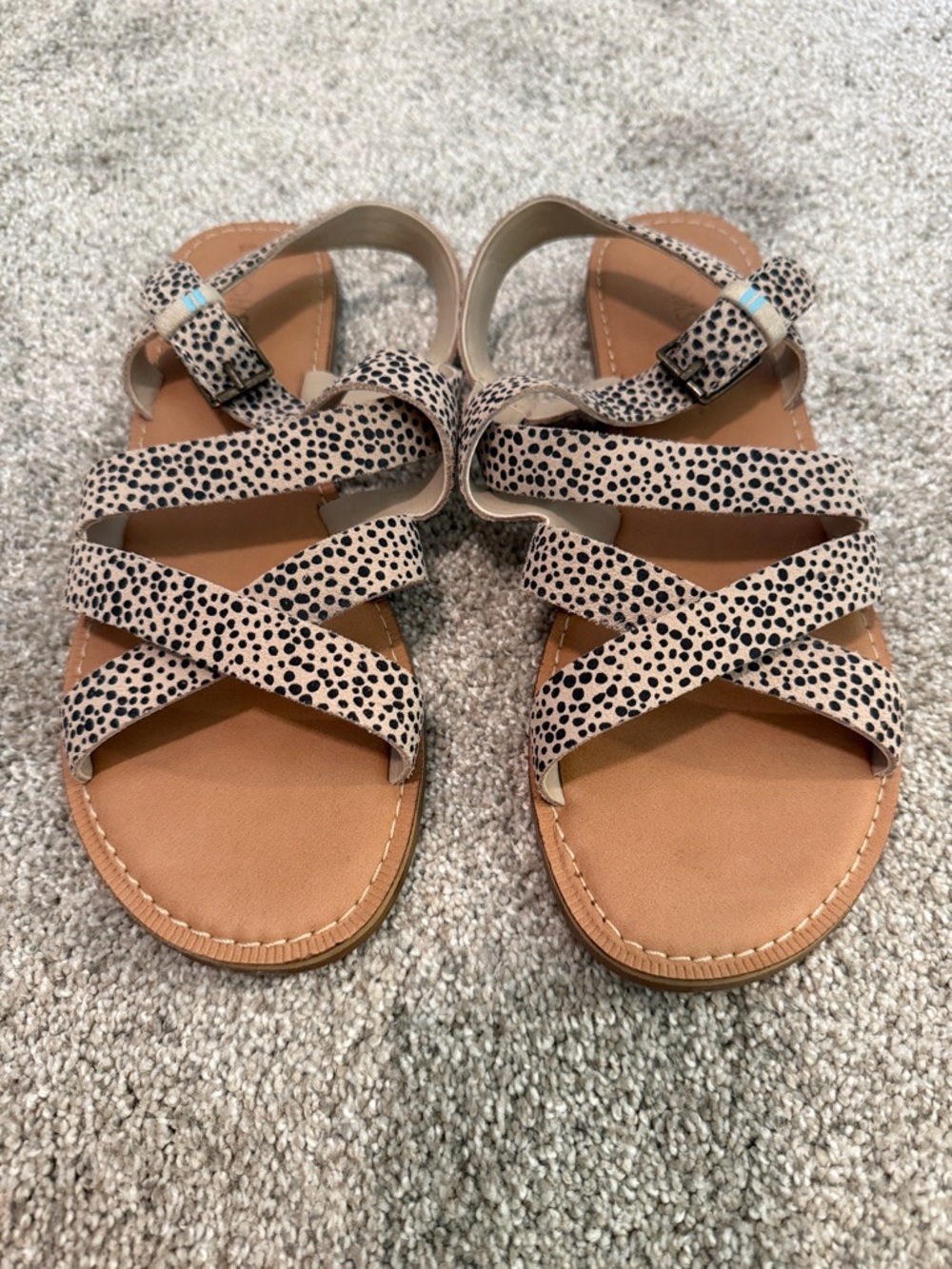Tom’s sandals